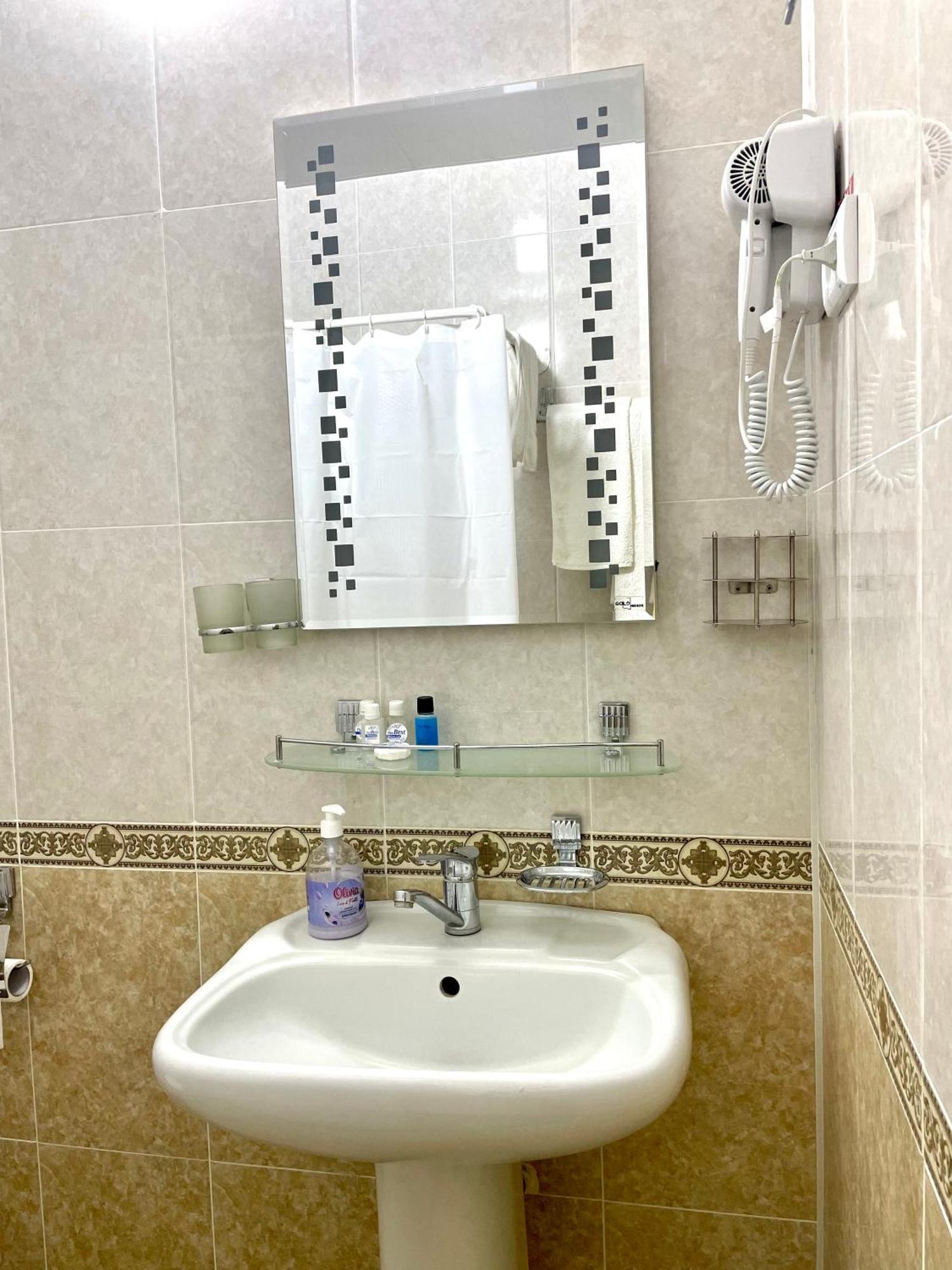 Asson Hotel Termez Eksteriør bilde